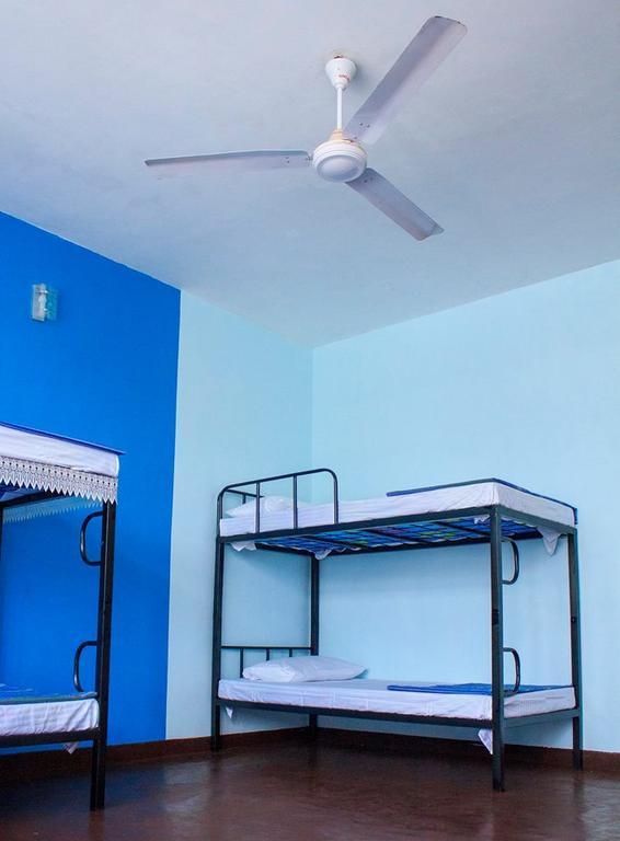 The Vintage Club Hostel Dehiwala-Mount Lavinia Exteriör bild